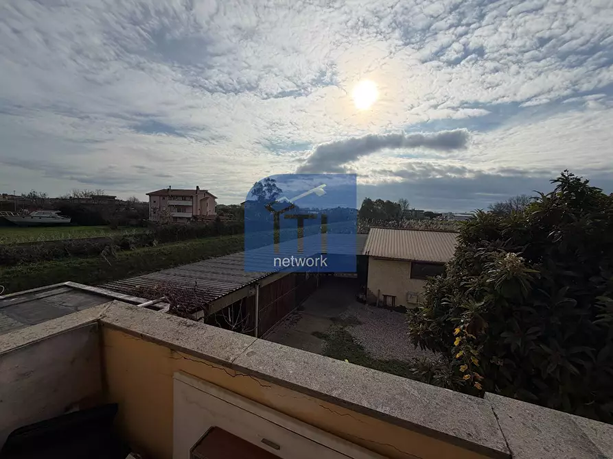 Immagine 9 di Appartamento in vendita  in via valderoa a Fiumicino