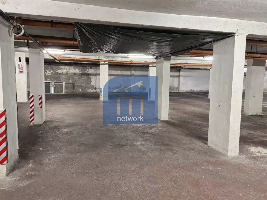 Immagine 3 di Box auto in vendita  in Via Danilo Stiepovich 271 a Roma