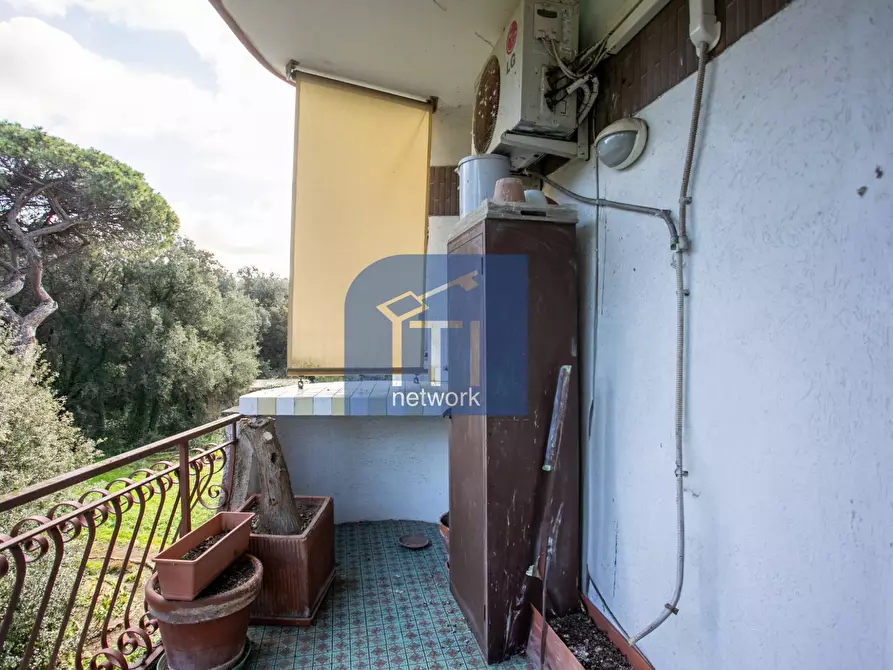 Immagine 21 di Appartamento in vendita  in Via Mar Rosso 323 a Roma