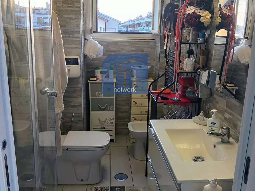 Immagine 23 di Attico in vendita  in Via Delle Baleari a Roma