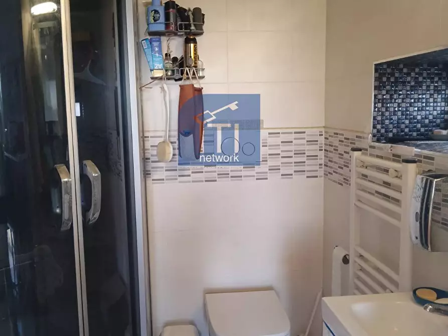 Immagine 17 di Attico in vendita  in Via Delle Baleari a Roma