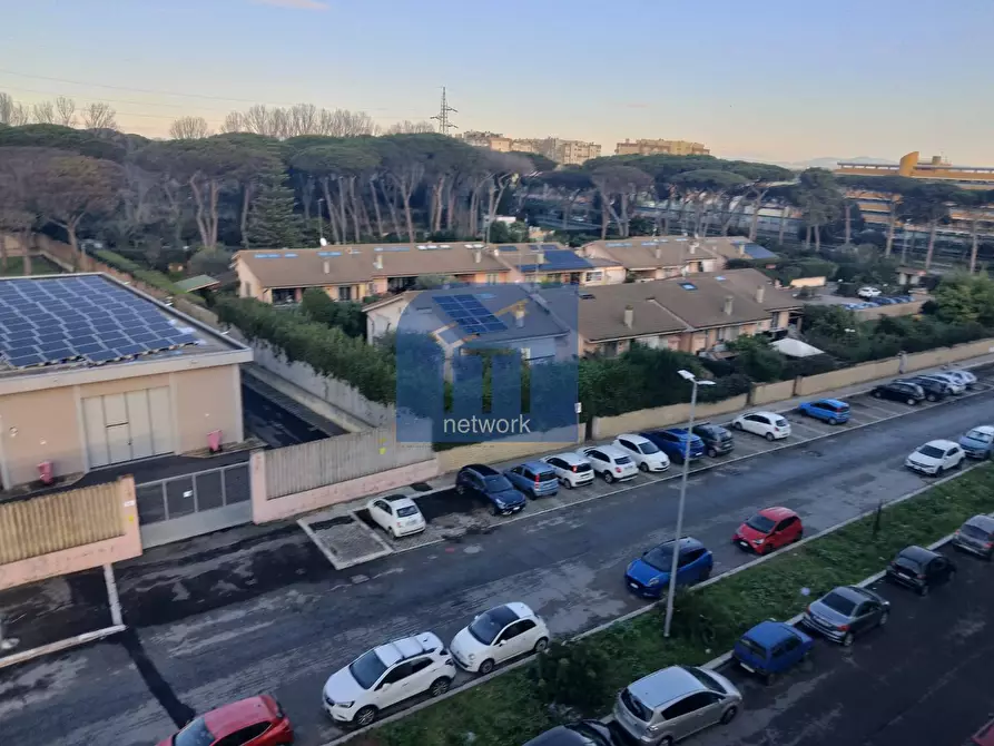 Immagine 43 di Attico in vendita  in Via Delle Baleari a Roma