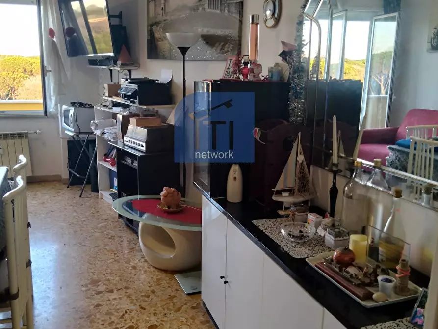 Immagine 5 di Attico in vendita  in Via Delle Baleari a Roma