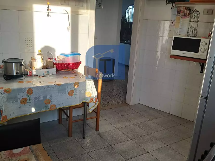 Immagine 10 di Attico in vendita  in Via Delle Baleari a Roma