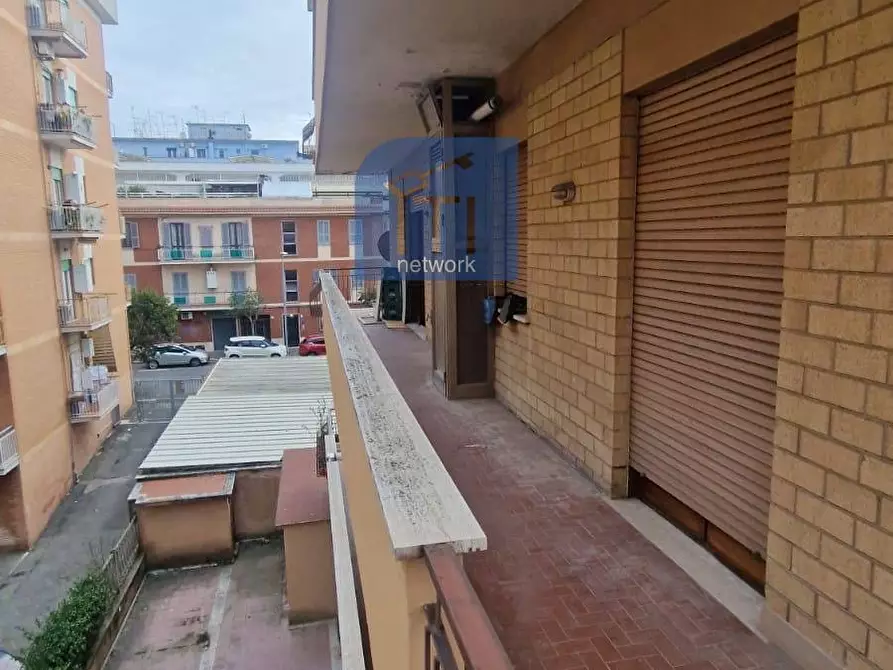 Immagine 9 di Appartamento in vendita  in Largo Columella a Pomezia