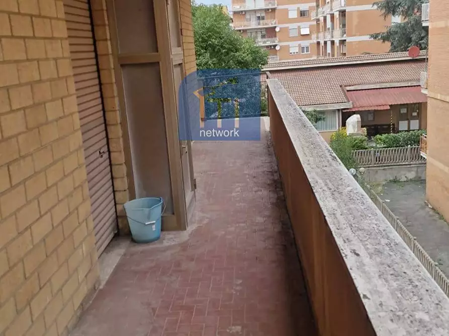 Immagine 8 di Appartamento in vendita  in Largo Columella a Pomezia