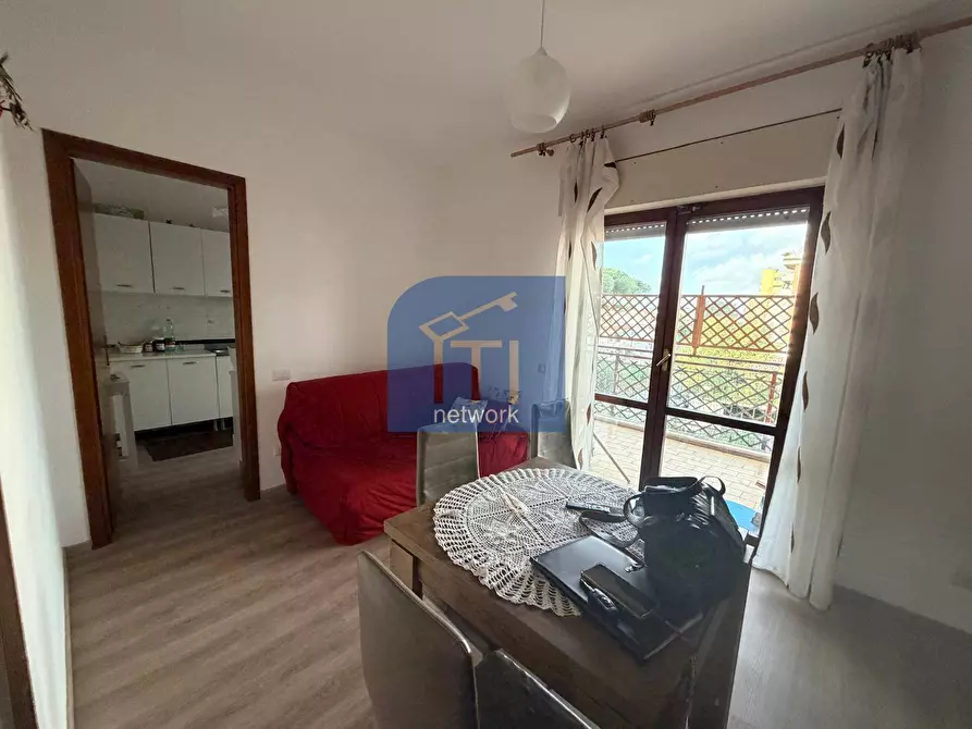 Immagine 11 di Appartamento in vendita  in via pisacane a Pomezia