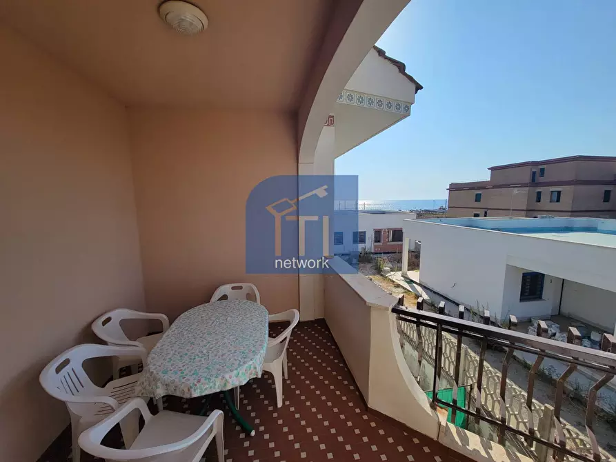 Immagine 2 di Attico in vendita  in Lungomare degli Ardeatini 503 a Ardea