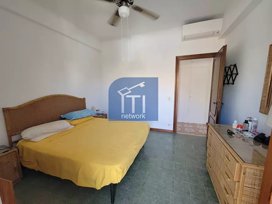 Immagine 9 di Attico in vendita  in Lungomare degli Ardeatini 503 a Ardea