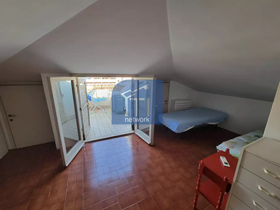 Immagine 14 di Attico in vendita  in Lungomare degli Ardeatini 503 a Ardea