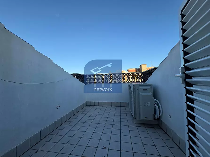 Immagine 19 di Attico in vendita  in Lungomare degli Ardeatini 503 a Ardea