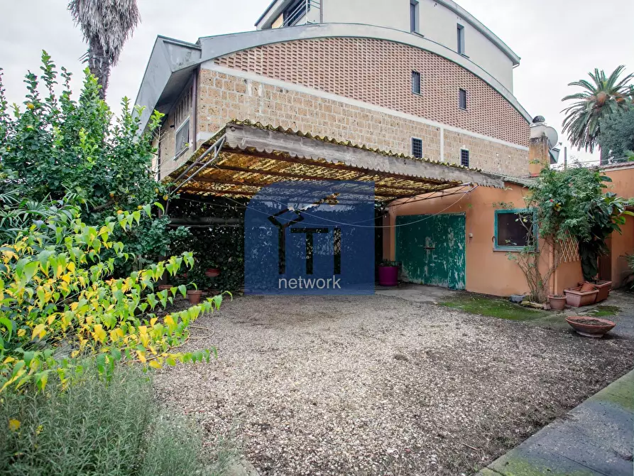 Immagine 41 di Casa semindipendente in vendita  in Piazza del Maccarese a Fiumicino