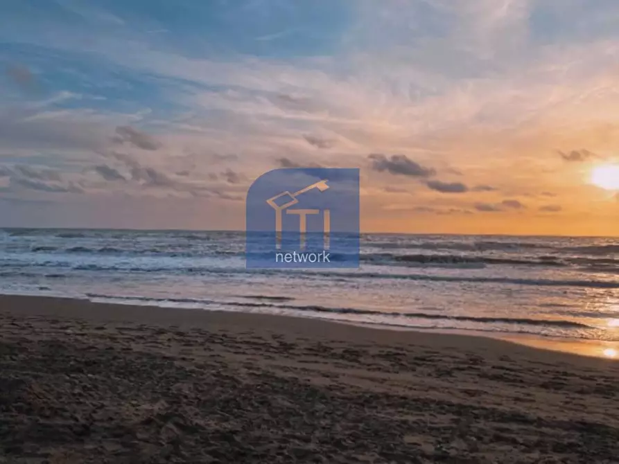 Immagine 3 di Appartamento in vendita  in Lungomare Degli Ardeatini a Ardea