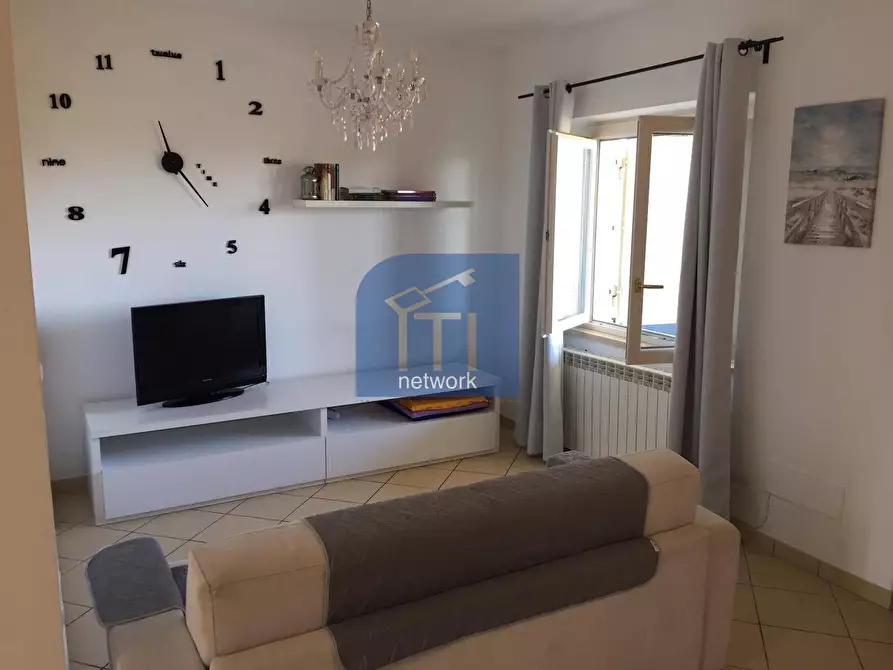 Immagine 5 di Appartamento in vendita  in Via Casablanca a Pomezia