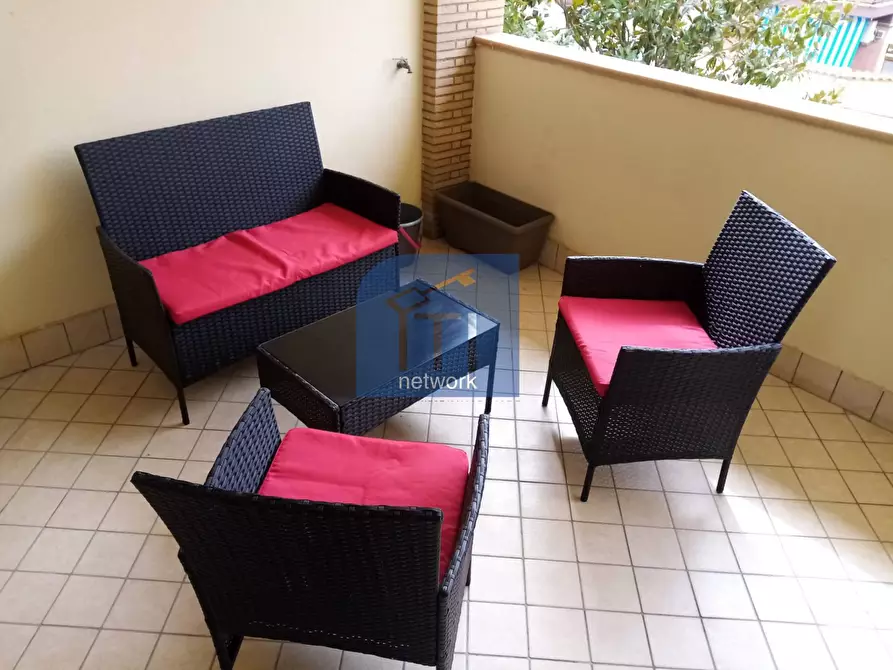 Immagine 3 di Appartamento in vendita  in Via Casablanca a Pomezia