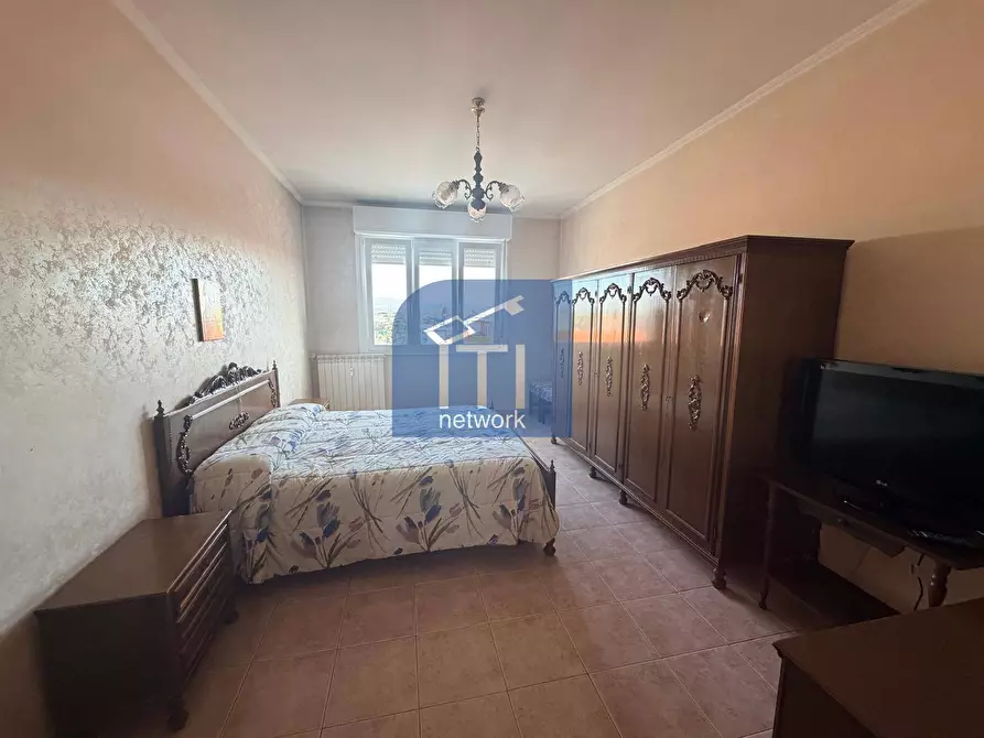 Immagine 15 di Attico in vendita  in Viale Dante Alighieri a Pomezia