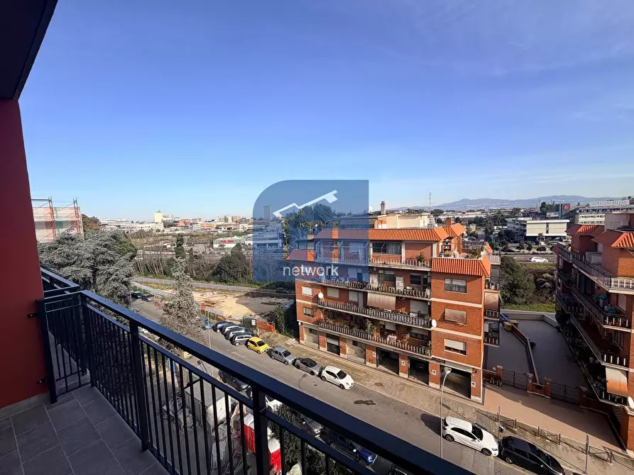 Immagine 5 di Attico in vendita  in Viale Dante Alighieri a Pomezia