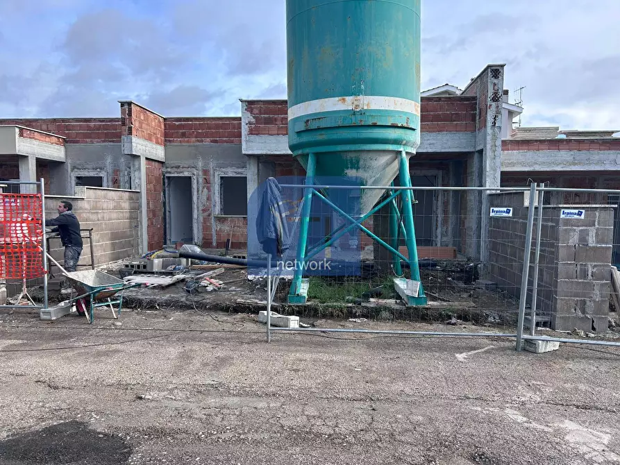 Immagine 15 di Appartamento in vendita  in Via degli Oleandri a Ardea