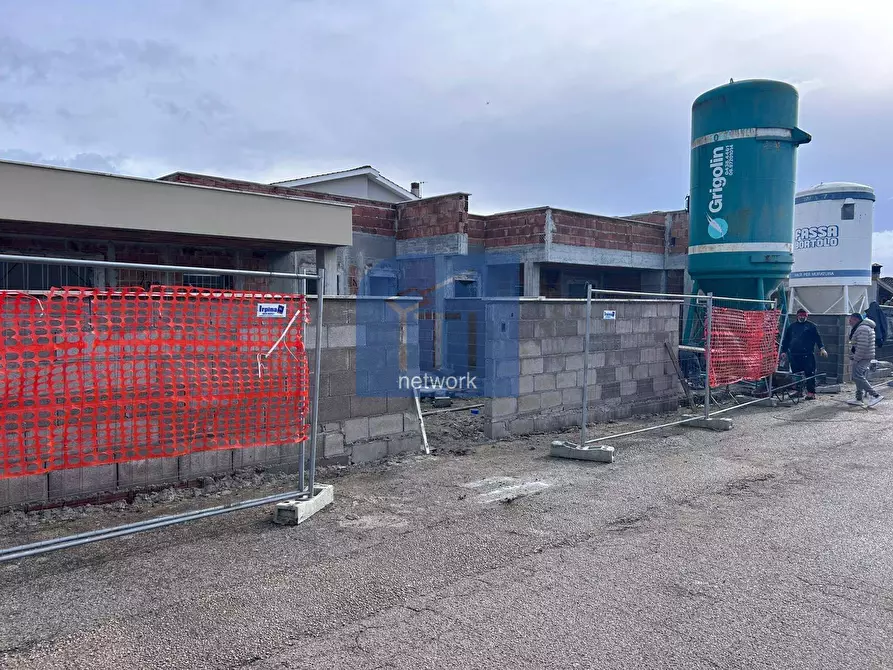 Immagine 18 di Appartamento in vendita  in Via degli Oleandri a Ardea