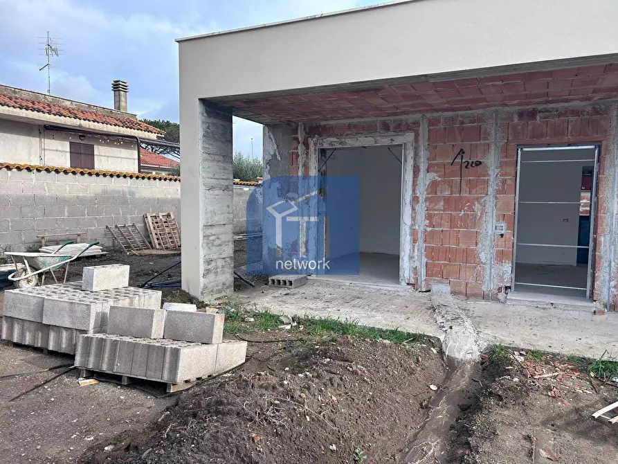 Immagine 11 di Appartamento in vendita  in Via degli Oleandri a Ardea