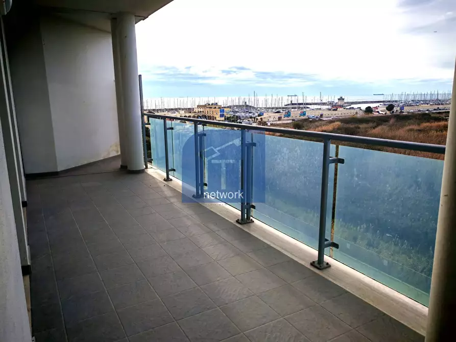 Immagine 1 di Appartamento in vendita  in Via del Porto di Roma a Roma