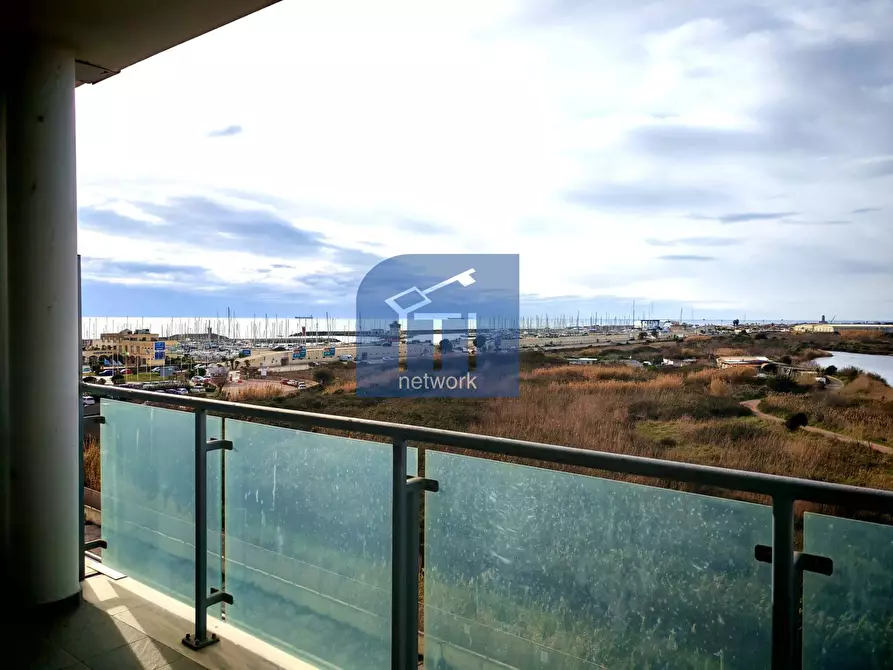 Immagine 3 di Appartamento in vendita  in Via del Porto di Roma a Roma