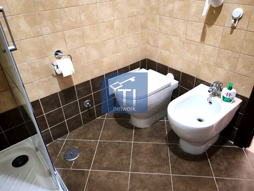 Immagine 11 di Appartamento in vendita  in Via del Porto di Roma a Roma