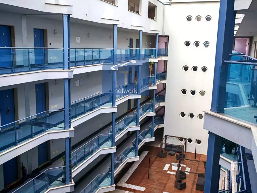 Immagine 13 di Appartamento in vendita  in Via del Porto di Roma a Roma