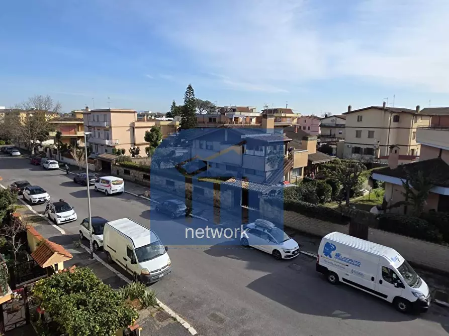 Immagine 11 di Appartamento in vendita  in Via Edoardo Brizio 9 a Roma