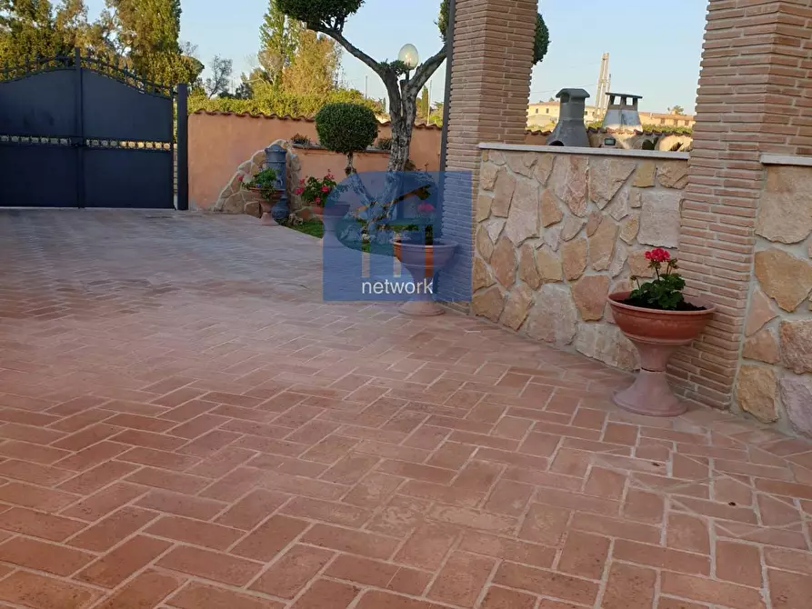 Immagine 4 di Villa in vendita  in Via nuoro a Ardea