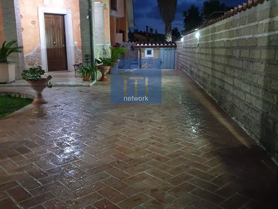 Immagine 13 di Villa in vendita  in Via nuoro a Ardea