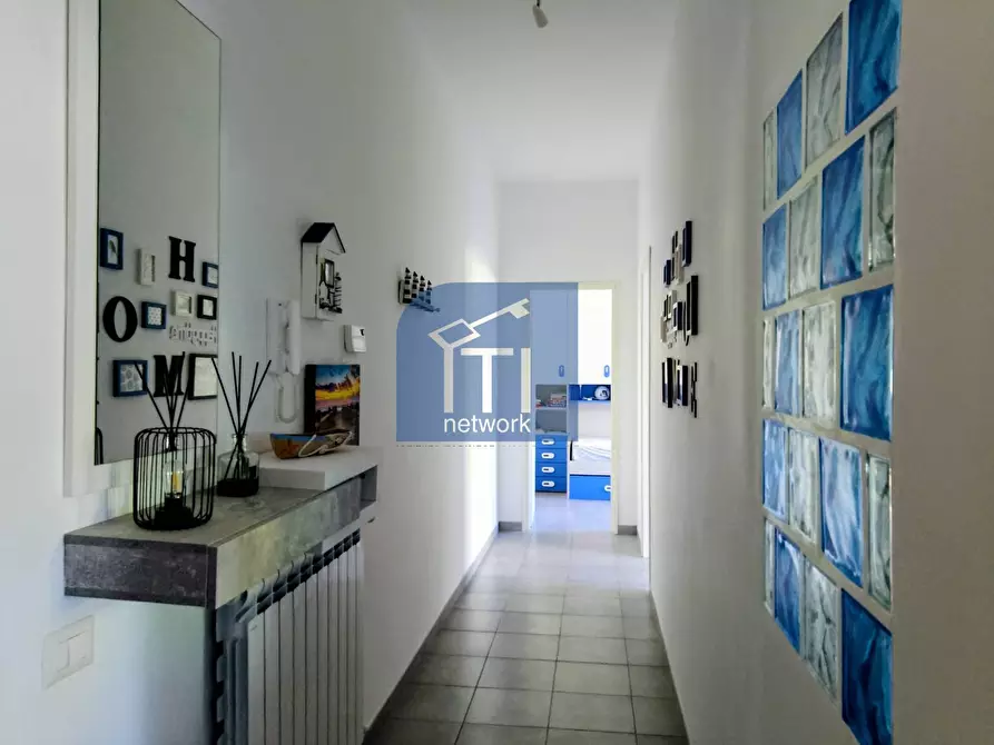 Immagine 18 di Appartamento in vendita  in VIA SVEZIA a Pomezia