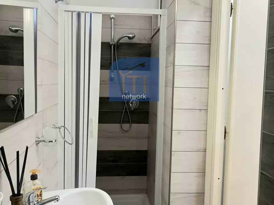 Immagine 30 di Appartamento in vendita  in via Cavour a Nettuno