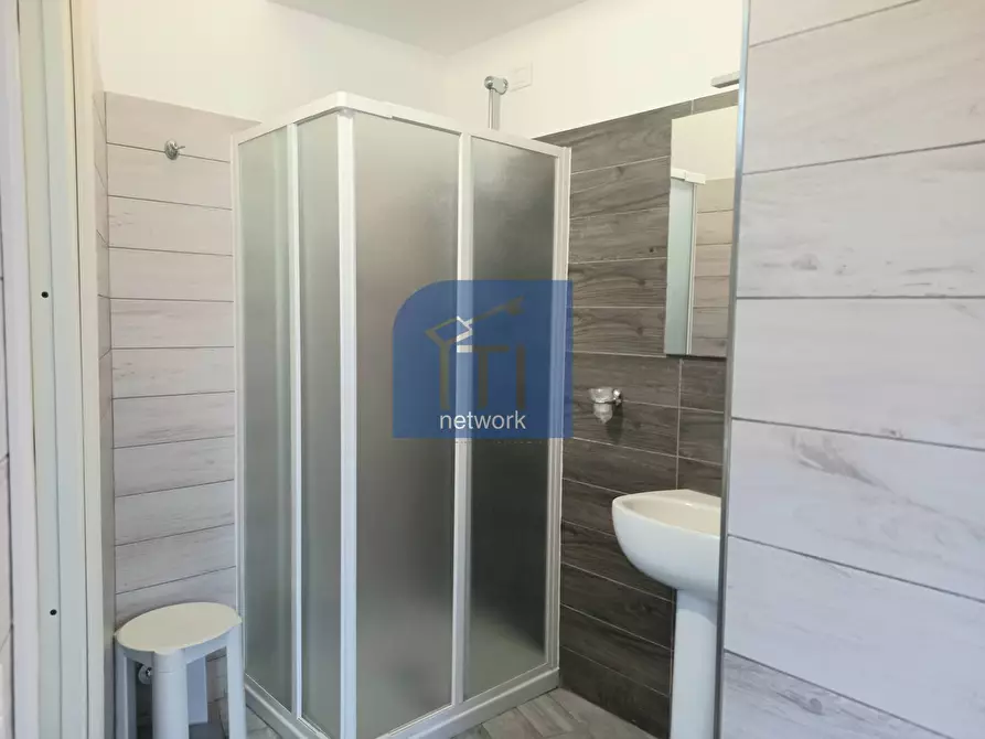 Immagine 32 di Appartamento in vendita  in via Cavour a Nettuno