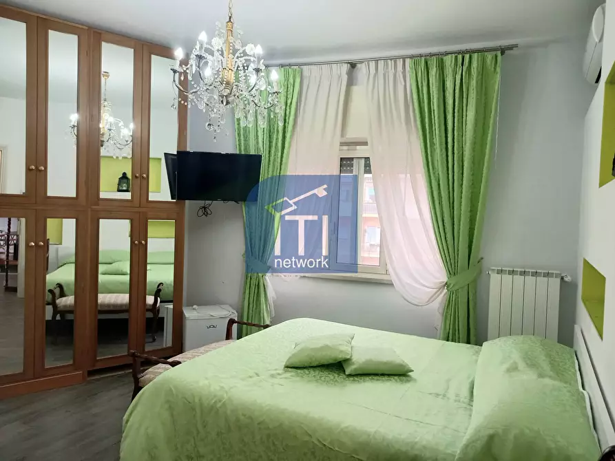 Immagine 16 di Appartamento in vendita  in via Cavour a Nettuno