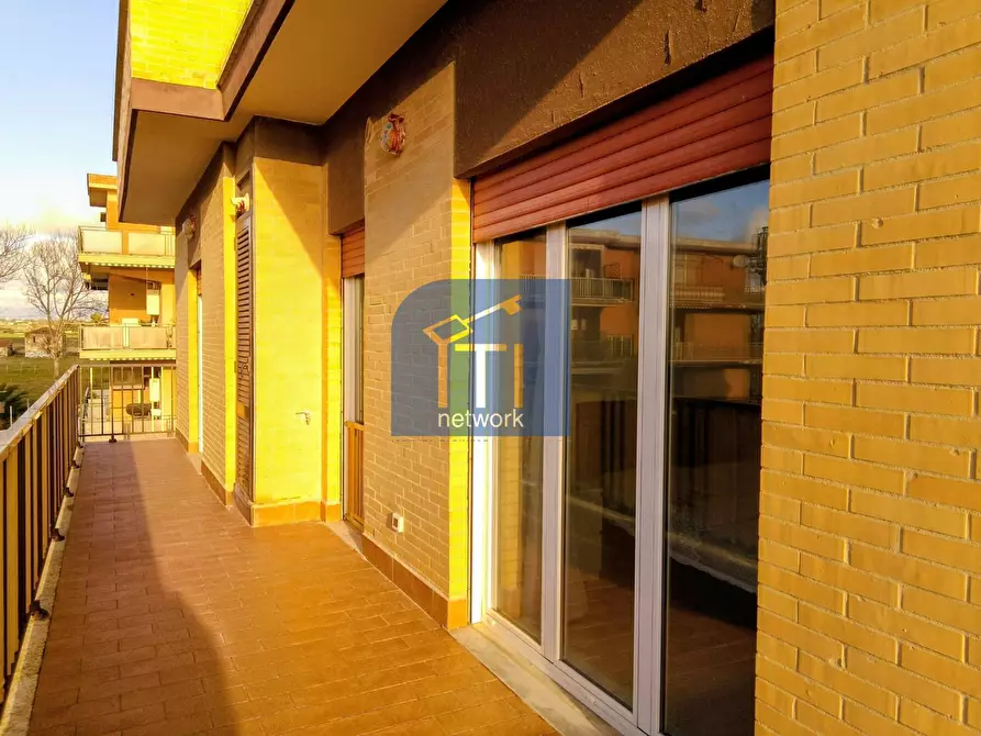 Immagine 6 di Appartamento in vendita  in VIA SVEZIA a Pomezia