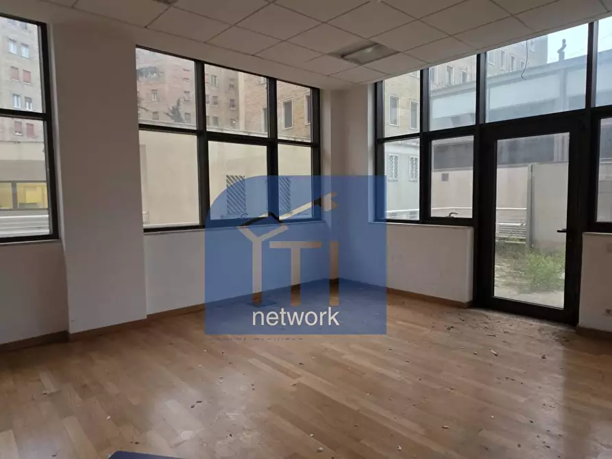 Immagine 2 di Ufficio in vendita  in Via Antonio Malfante 73 a Roma