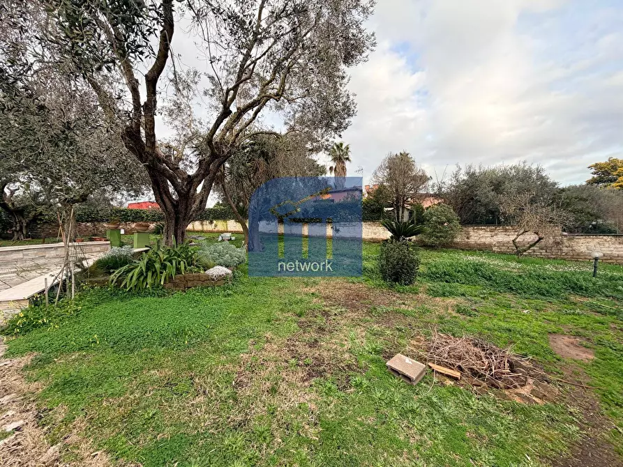 Immagine 5 di Casa semindipendente in vendita  in Via Della Primavera a Aprilia