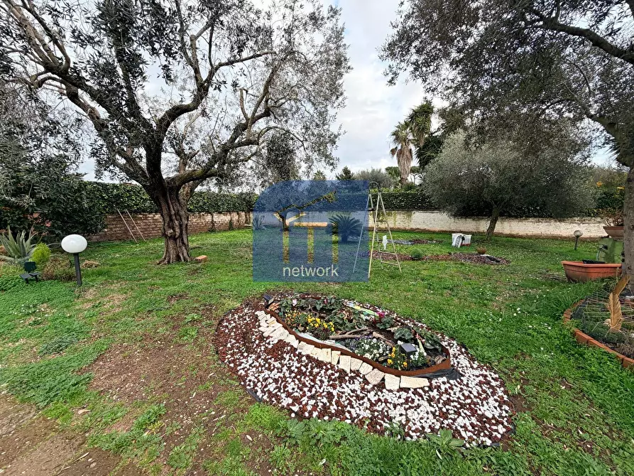 Immagine 6 di Casa semindipendente in vendita  in Via Della Primavera a Aprilia