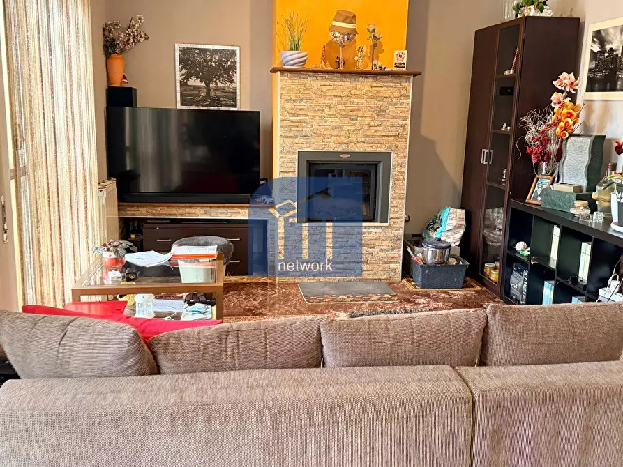 Immagine 14 di Casa semindipendente in vendita  in Via Della Primavera a Aprilia