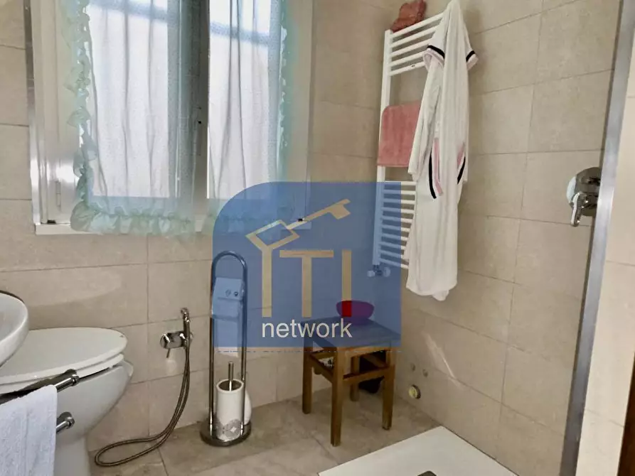 Immagine 19 di Attico in vendita  in Via Capitan casella 3 a Roma