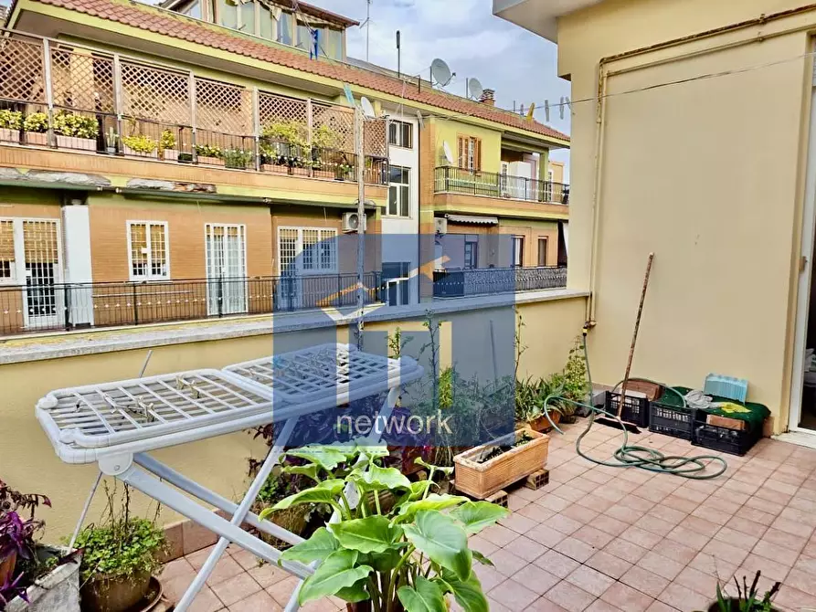 Immagine 26 di Attico in vendita  in Via Capitan casella 3 a Roma