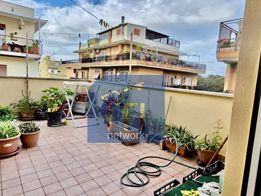 Immagine 29 di Attico in vendita  in Via Capitan casella 3 a Roma