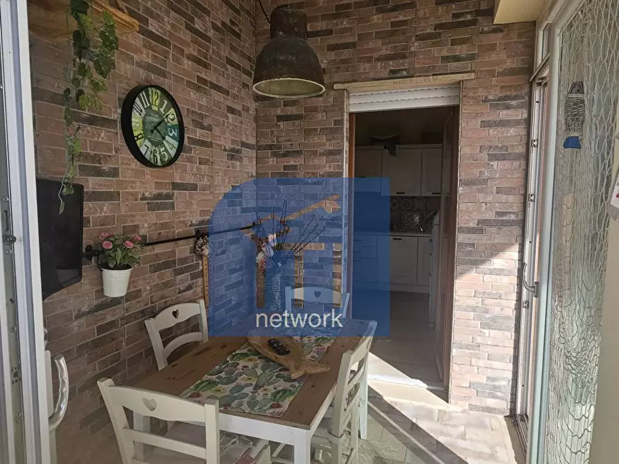 Immagine 2 di Appartamento in vendita  in l.mare delle Meduse a Pomezia