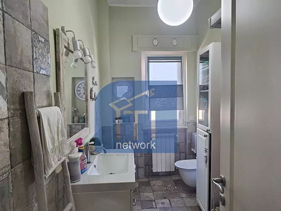 Immagine 26 di Appartamento in vendita  in l.mare delle Meduse a Pomezia