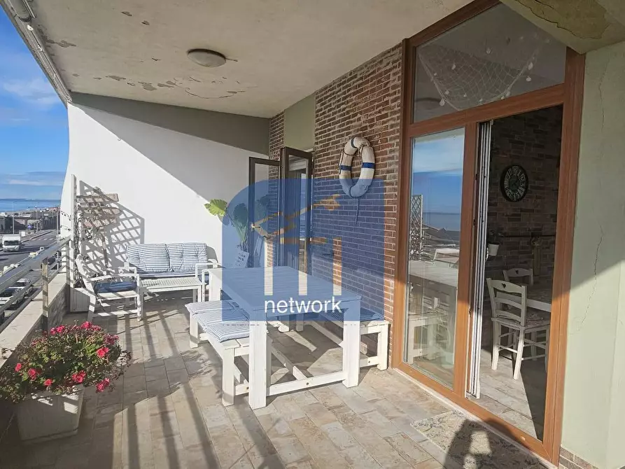 Immagine 29 di Appartamento in vendita  in l.mare delle Meduse a Pomezia