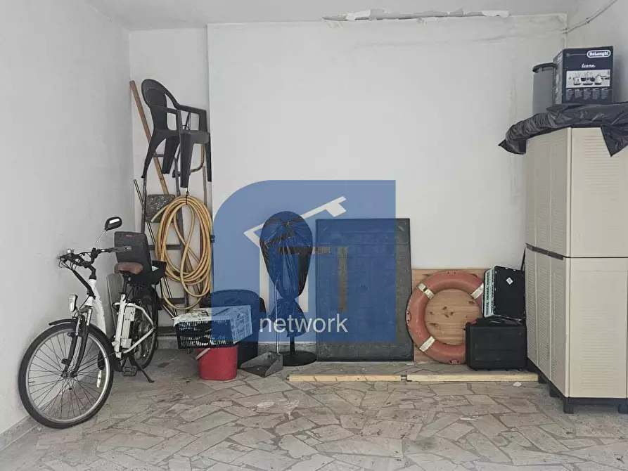 Immagine 40 di Appartamento in vendita  in l.mare delle Meduse a Pomezia