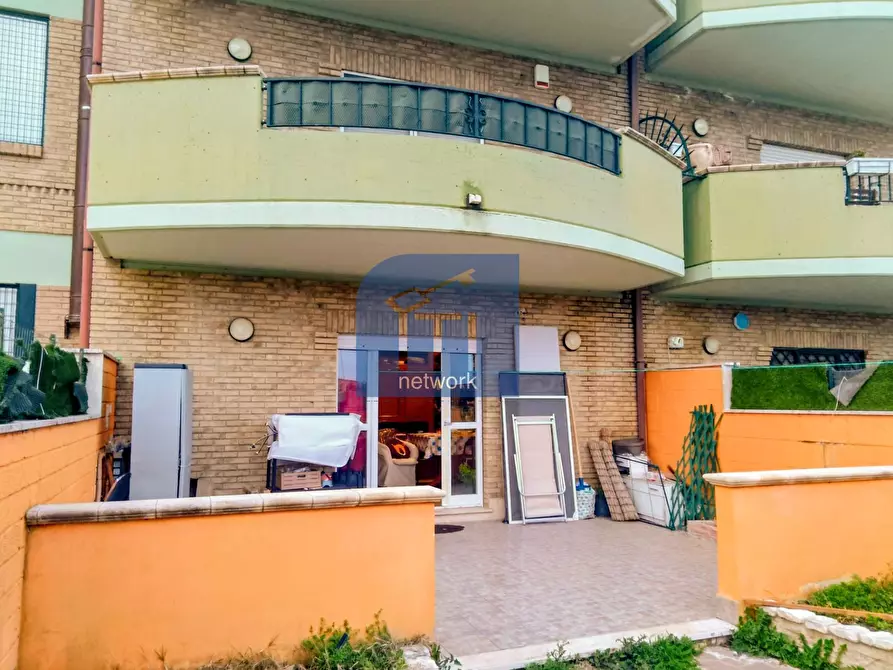 Immagine 2 di Appartamento in vendita  in via lago trasimeno a Nettuno