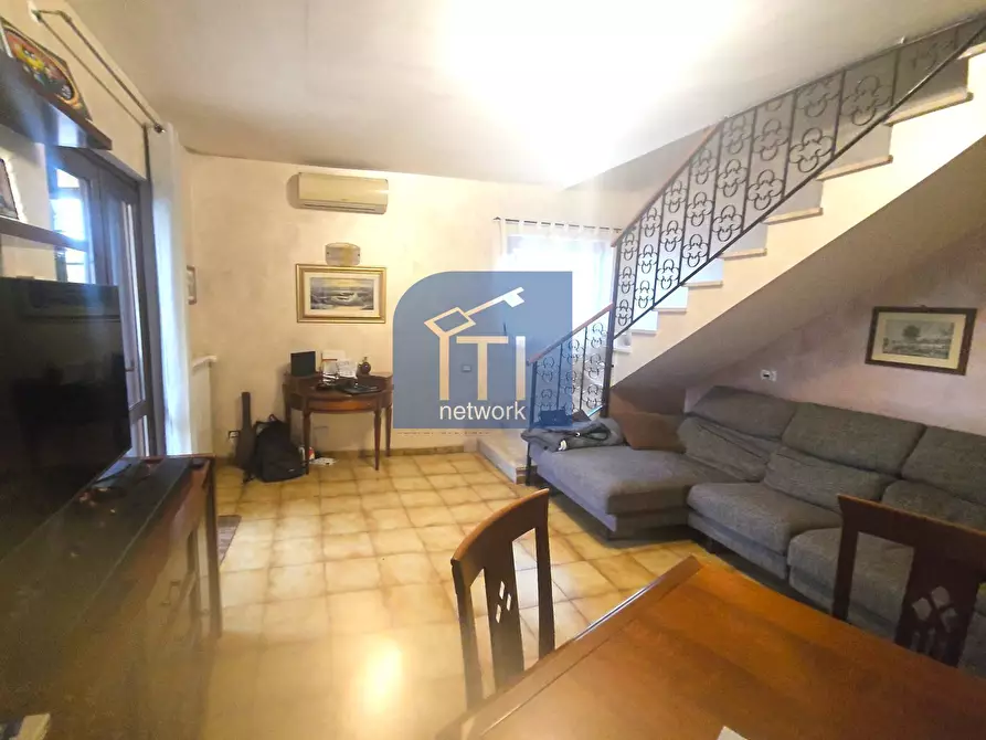 Immagine 25 di Casa semindipendente in vendita  in via gaspare gozzi a Anzio