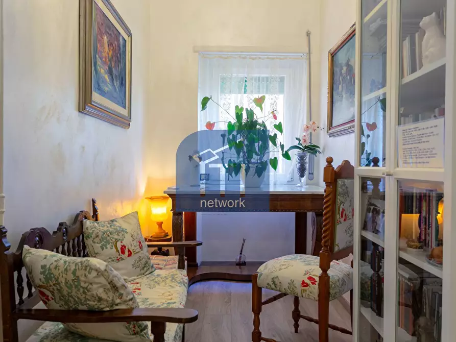 Immagine 7 di Appartamento in vendita  in via della stazione del lido 28 a Roma